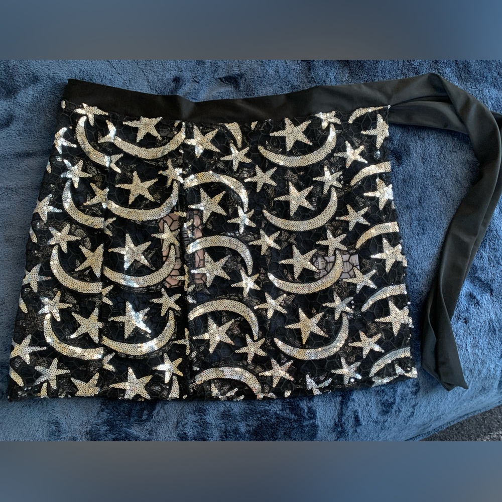 *NWT Beginning Boutique Shania Black and Silver Star Skirt SIZE L - Picture 8 of 9